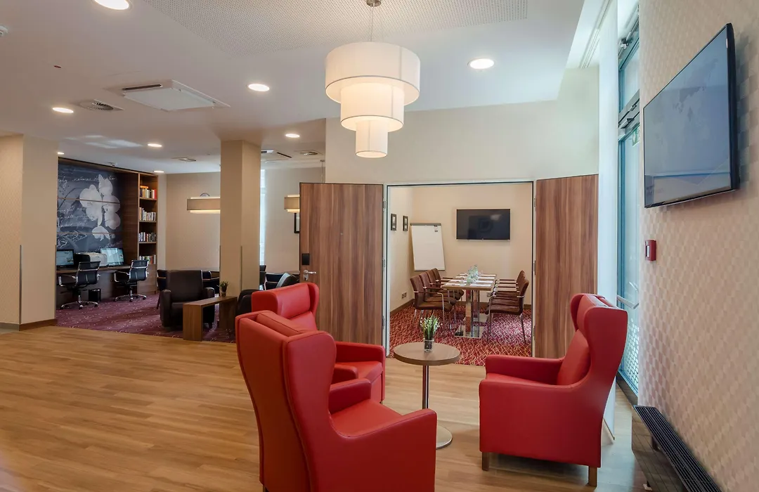 Hampton By Hilton Frankfurt City Centre-1